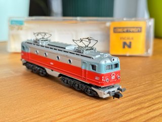 Locomotora Ibertren Alsthom 276 Talgo TEE 3N