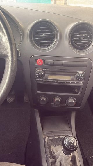 SEAT Ibiza 2004