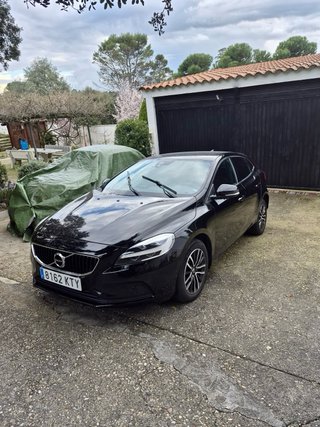 Volvo V40 T2 Fastback