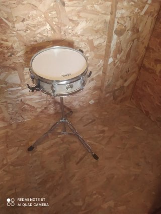 Pie de caja de batería