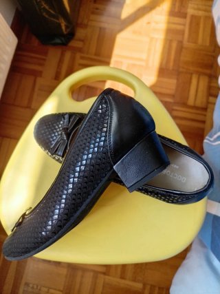 Zapatos Doctor Cutillas negros con lazo