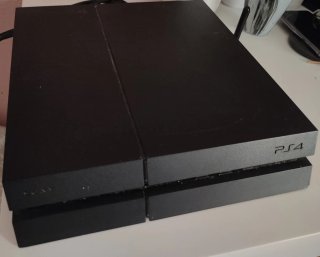PS4 (PlayStation 4) 1TB Nero + 2 Controller + 5 Giochi
