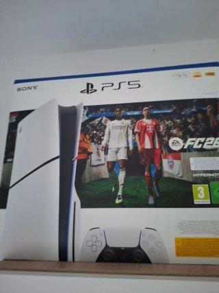 Consola PS5 + 2 Mandos DualSense