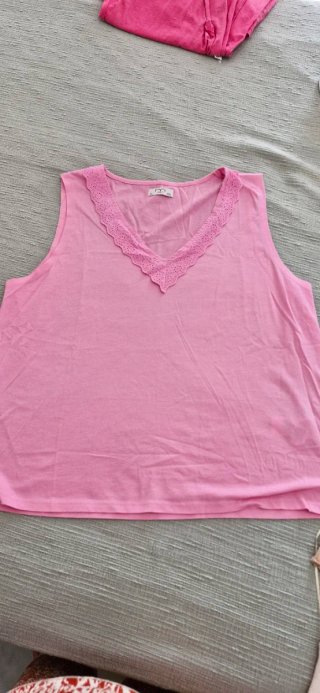 Lote 3 Camisetas , DE DISTINTAS MARCAS. Talla XL