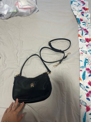 Bolso Tommy Hilfiger Negro