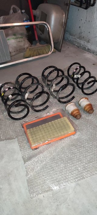 Muelles Abarth 595 y Topes
