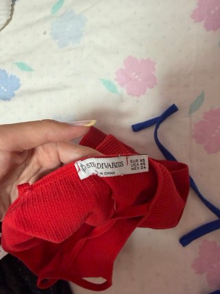 Confezione di 4 top da donna