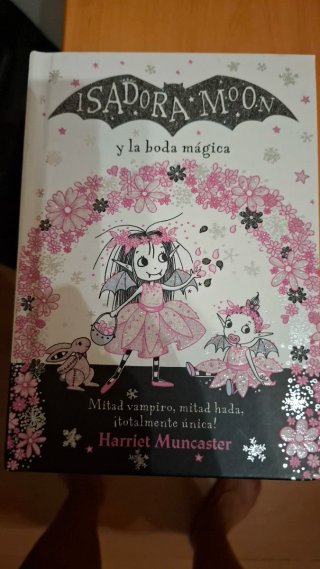Libros de Isadora Moon