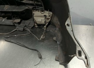 PARAGOLPES DELANTERO MAZDA 323 F/S BERLINA (BJ)