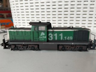 Locomotora 311 Adif h0