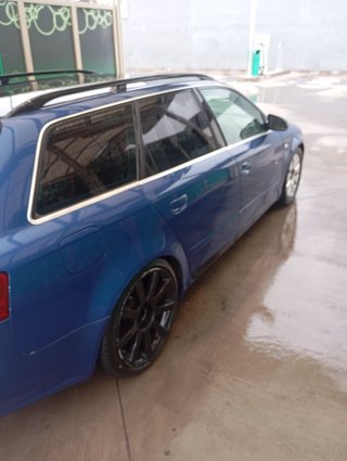 Audi A4 Avant 2.5 TDI v6