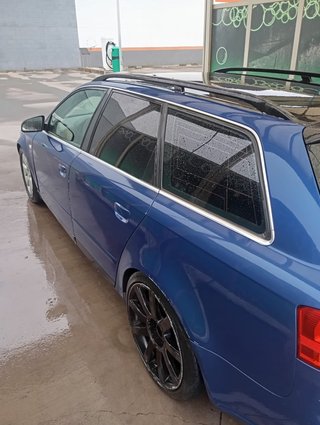 Audi A4 Avant 2.5 TDI v6