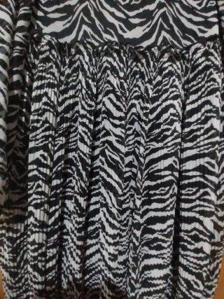 Vestido Zara estampado cebra