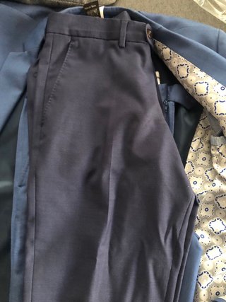 2 trajes, 5 camisas y americana