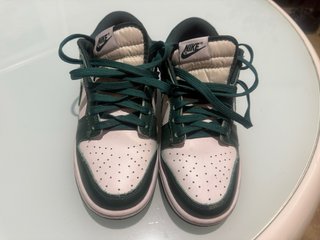 Zapatillas Nike Dunk Low Verdes y Blancas