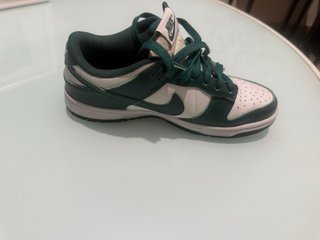 Zapatillas Nike Dunk Low Verdes y Blancas
