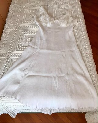 Abito vintage  bianco ricamato con spalline