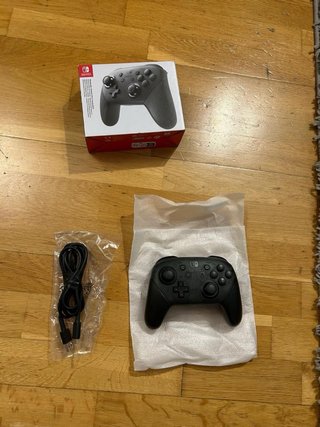 Nintendo Switch OLED Bianca e Nera