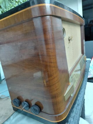 Radio antigua válvulas Erres 1952