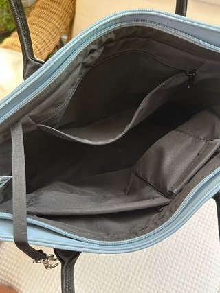 Bolso Lacoste azul mujer como nuevo