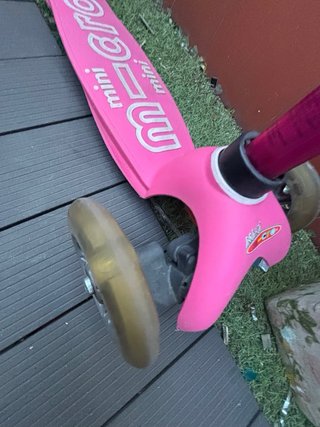 Patinete Micro Mini Rosa, ruedas luz