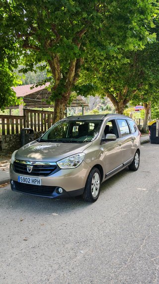 Dacia Lodgy 2013