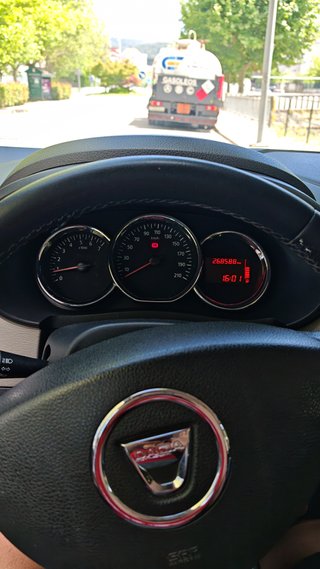 Dacia Lodgy 2013