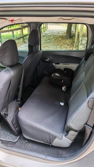 Dacia Lodgy 2013