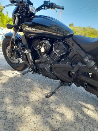 Indian Scout Sixty,pocos kilómetros,