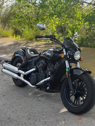 Indian Scout Sixty,pocos kilómetros,