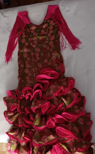 Vestido Flamenca Verde y fucsia