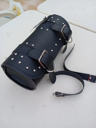 Bolsa portaobjetos moto cuero
