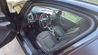 Opel Astra 2014