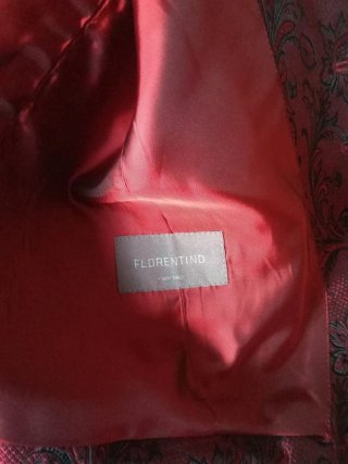 Traje florentino.Negro Talla 52/L