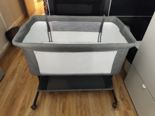 Cuna de colecho gris