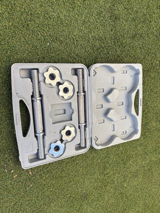 Jaula o box de entrenamiento con accesorios