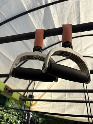 Jaula o box de entrenamiento con accesorios