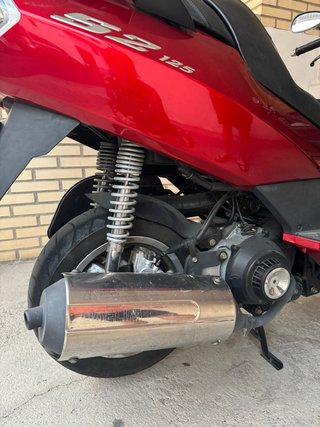 Moto Dailem S2 Scooter Roja 125 cc