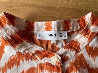 Camisa Mango Naranja y Blanca Zigzag