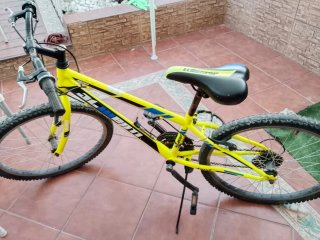 Bicicleta Montaña Amarilla