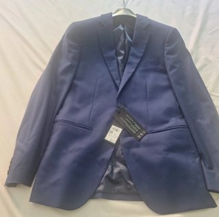 Traje azul chico