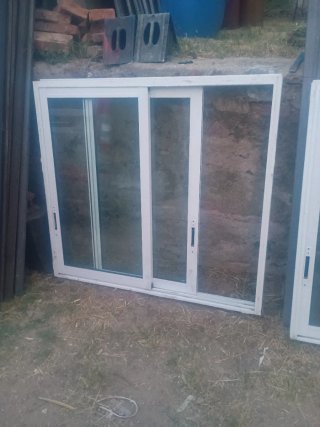 5 Ventanas de aluminio correderas 125 euros unidad