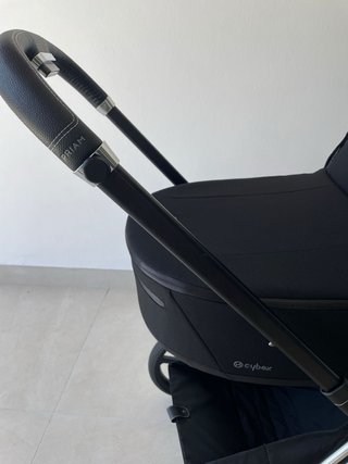 Silla de paseo Cybex Priam Platinum Negra