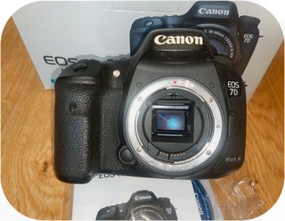 Canon 7D Mark II averiada