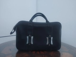 Bolso negro vintage asas total