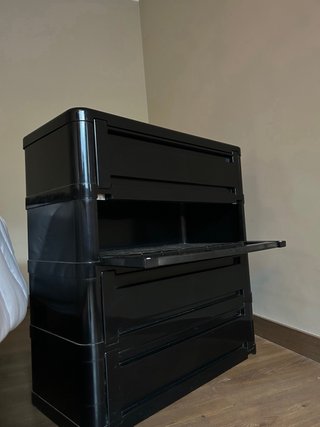Mesillas y zapatero Kartell (años 70)