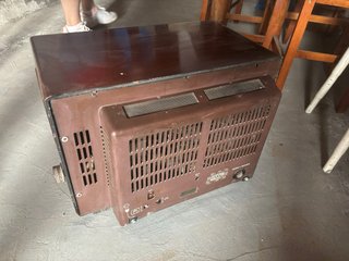 Televisor Philips antiguo madera
