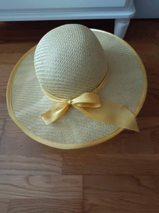 Sombrero di paglia da donna