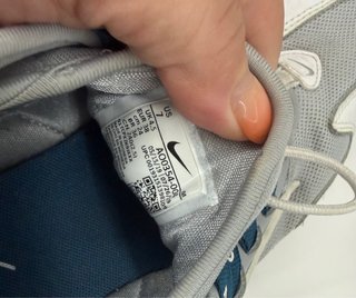 Tenis Nike Zoom Gris y Blanco