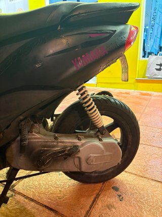 Yamaha Jog RR Agua Negra